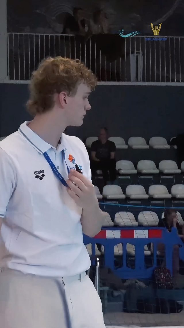 🔥 Fluiten, leren, groeien!

Met SplashRef ontdek je wat je echt kunt: beslissingen maken, zelfvertrouwen krijgen en plezier hebben op het veld. ⚡

Kom in actie, ontdek je talenten en boost de sport mee! 💪

www.splashimpact.nl

@knzbned @mdt_nl