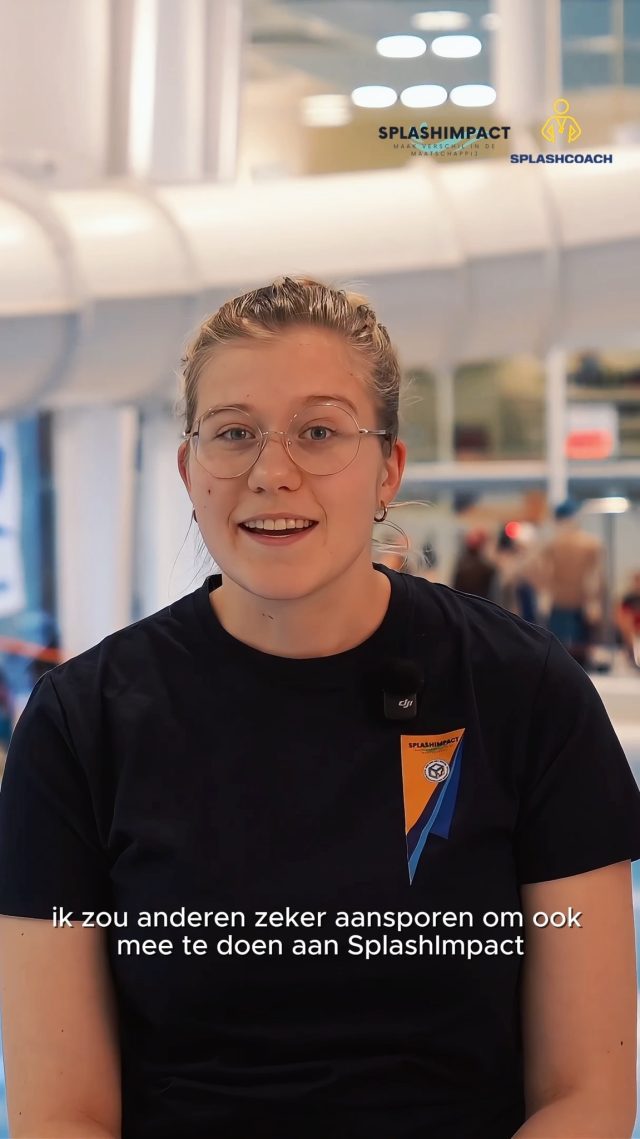Ontdek jouw talent met SplashCoach!

Altijd al benieuwd geweest hoe het is om niet ín het water te staan, maar vanaf de kant het verschil te maken? 💥

In het SplashCoach traject leer je wat een goede coach maakt:
van het begeleiden van verschillende groepen tot het uitleggen van zwemslagen – en vooral: hoe jij jouw talent inzet.

Laagdrempelig, leerzaam en met ruimte om te groeien 💪

Heb jij ambitie om training te geven, anderen te coachen of gewoon een nieuwe kant van jezelf te ontdekken? Dan is dit jouw moment.

👉 Doe mee. Ontdek je talent. Maak impact. www.splashimpact.nl